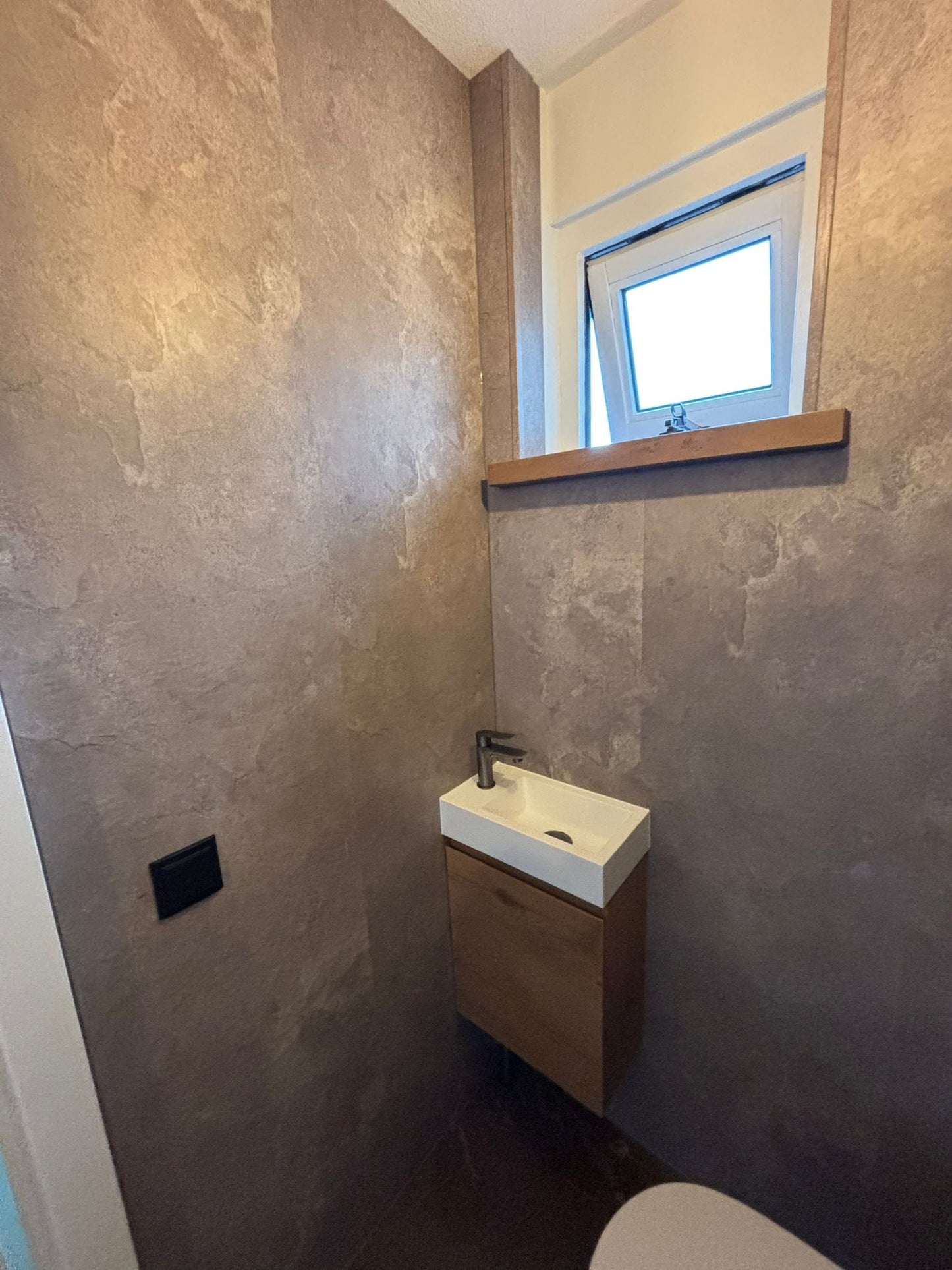 Marmer brown β marmerlook wandpanelen β 2700 x 450 mm β 1,21 m2